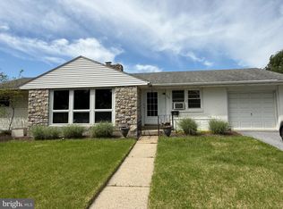 300 Stevens Ave, Sinking Spring, PA 19608