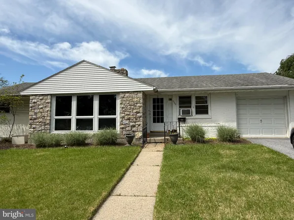 300 Stevens Ave, Sinking Spring, PA 19608