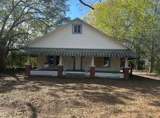 137 W 5th Ave, Petal, MS 39465