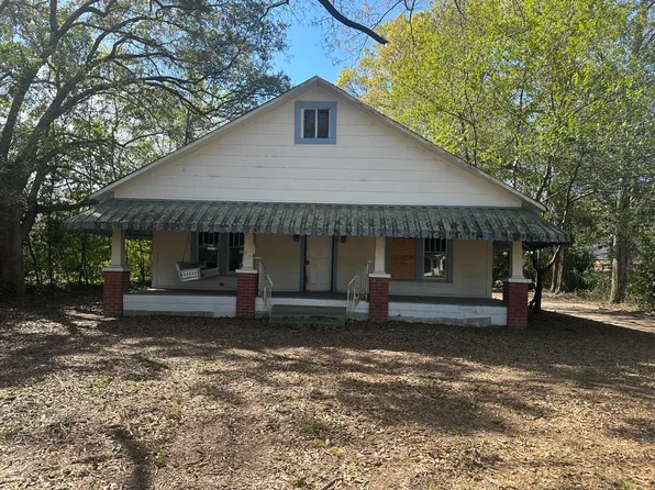 137 W 5th Ave, Petal, MS 39465