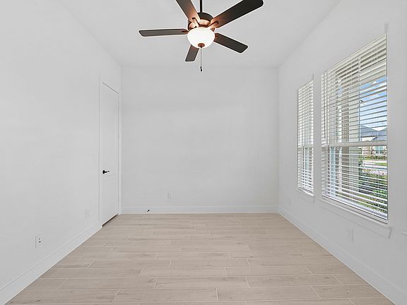Flex Room