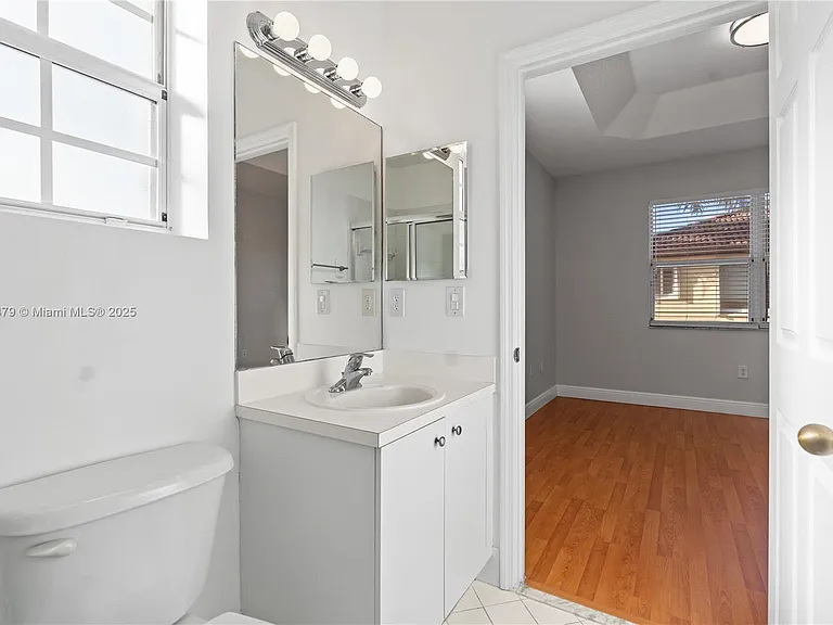 1398 NE 33rd Ave #201-25 — Photo 22