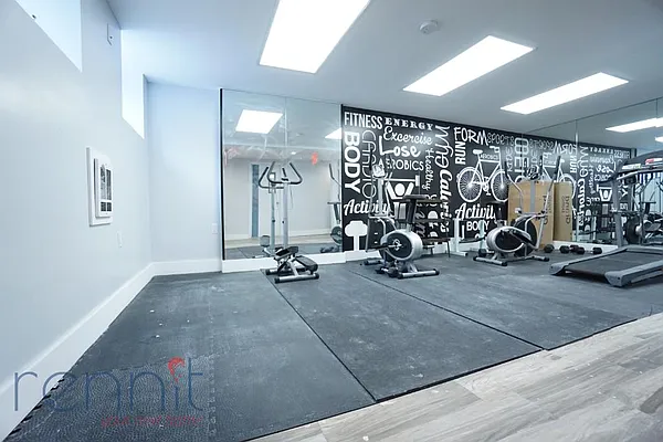 Rented by Rennit Inc. | media 52