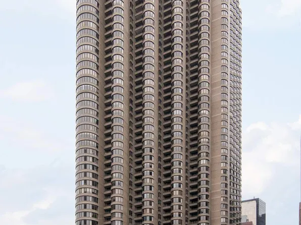 330 East 38th Street image 15 of 15