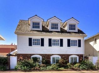 6407 Seashore Dr, Newport Beach, CA 92663