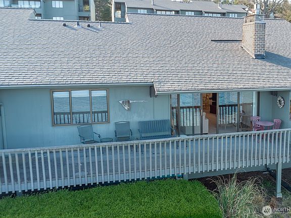 4th image of 80 Cascade Place #29