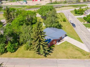 405 3rd Ave NW, Mohall, ND 58761