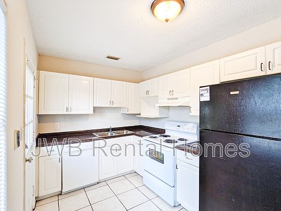 2nd image of 8905 Madison Ave