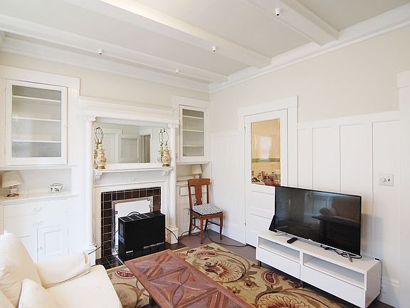 2nd image of 2386 Fulton St