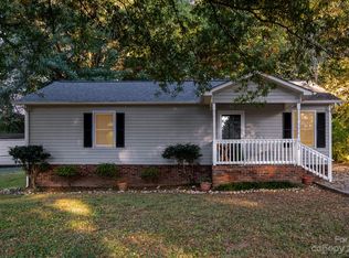 1512 Pinehurst St, Gastonia, NC 28052