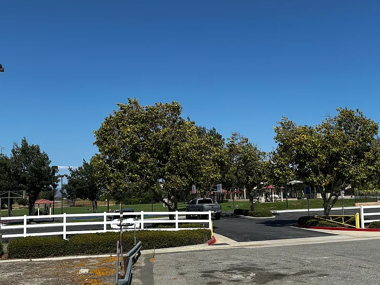 30858 Canterfield Dr — Photo 2