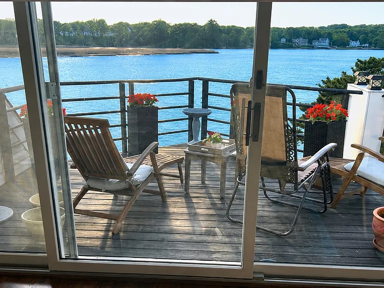 731 Popes Island Rd #731 — Photo 32