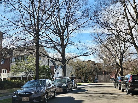 5th image of 1221A Westover Ave