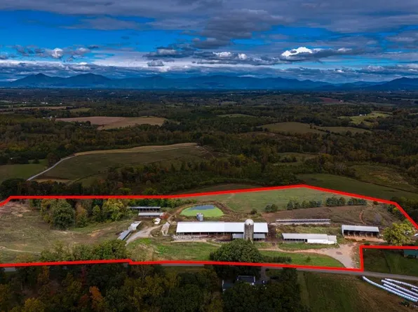 9961 Falling Creek Rd, Huddleston, VA 24104