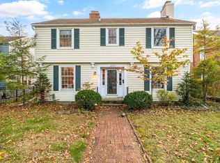 2731 E Broad St, Columbus, OH 43209