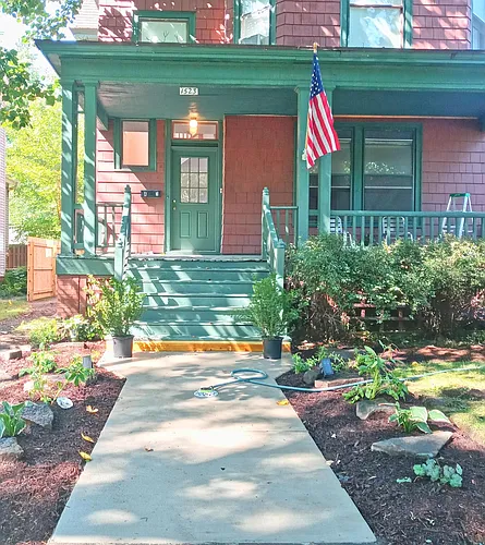 1523 W Callender Ave #2 Photo 1
