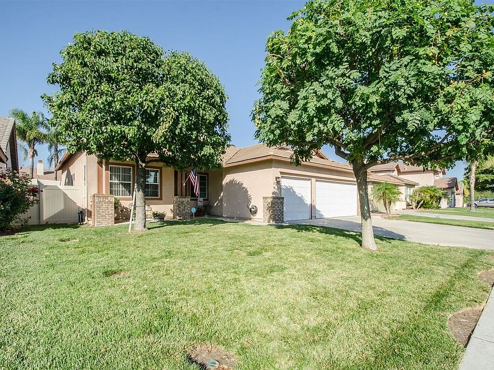 1st image of 24058 Chatenay Ln