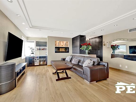 3rd image of 1927 78th St Penthouse B