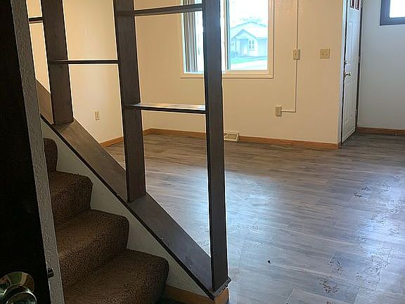 4th image of 2108 10th Street Pl