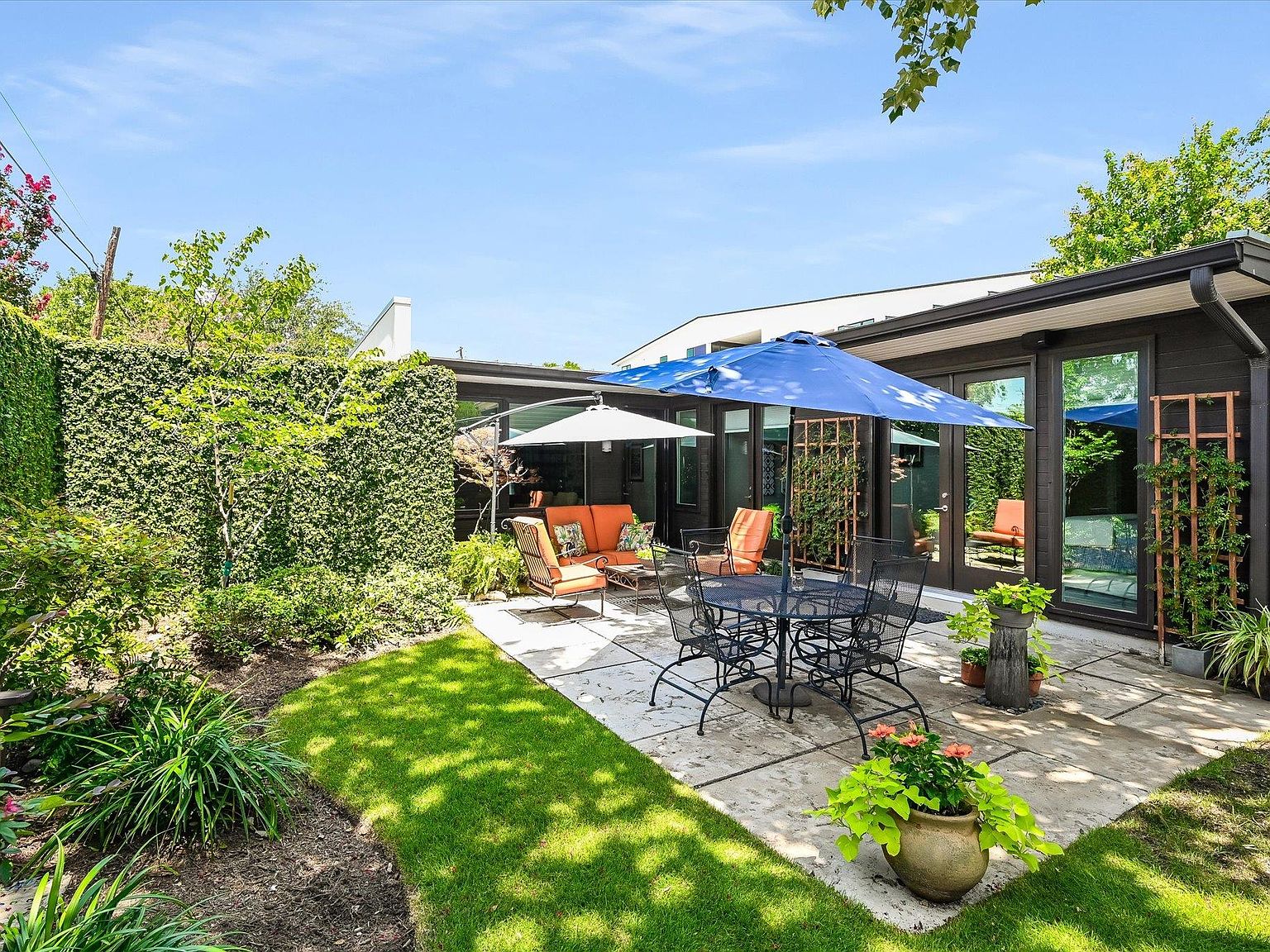 2612 W 12th St UNIT 1