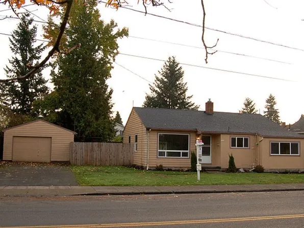 7004 SE Woodstock Blvd, Portland, OR 97206