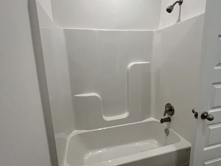 2301 Langford St — Photo 7
