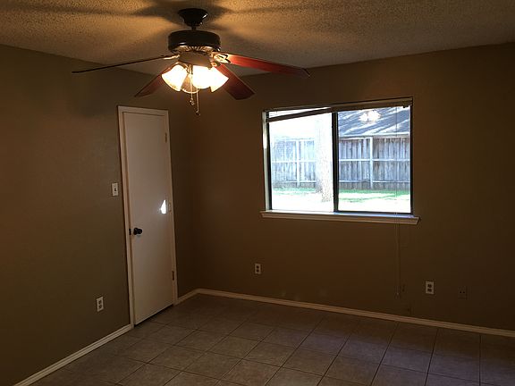 2nd image of 6005 Brentcove Dr