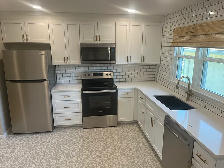 738 S Front St #738 — Photo 3