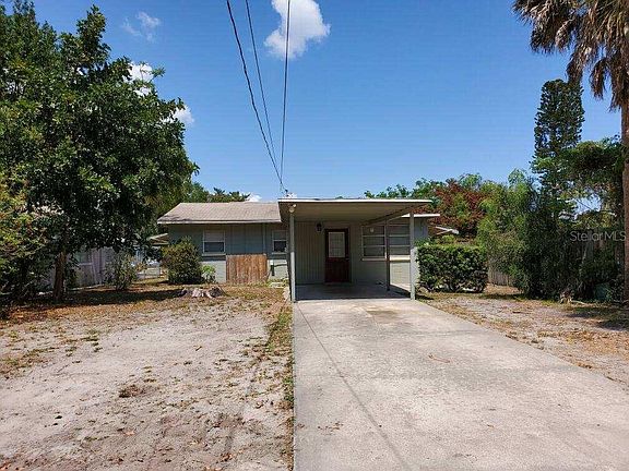 3rd image of 628 62nd Ave S
