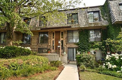1st image of 1716 Northfield Sq