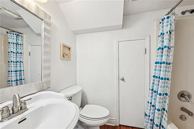 114 Marina Dr — Photo 10