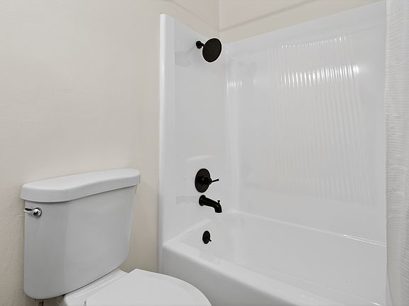 3rd image of 20234 Cantara St Unit 220