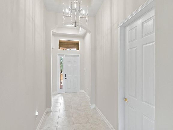 5th image of 6927 Boscanni Drive