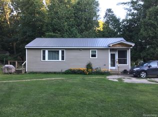 968 Boshaw Dr, Attica, MI 48412