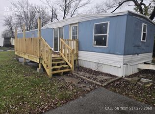 32 Island Lake Dr #32, Hamilton, OH 45013