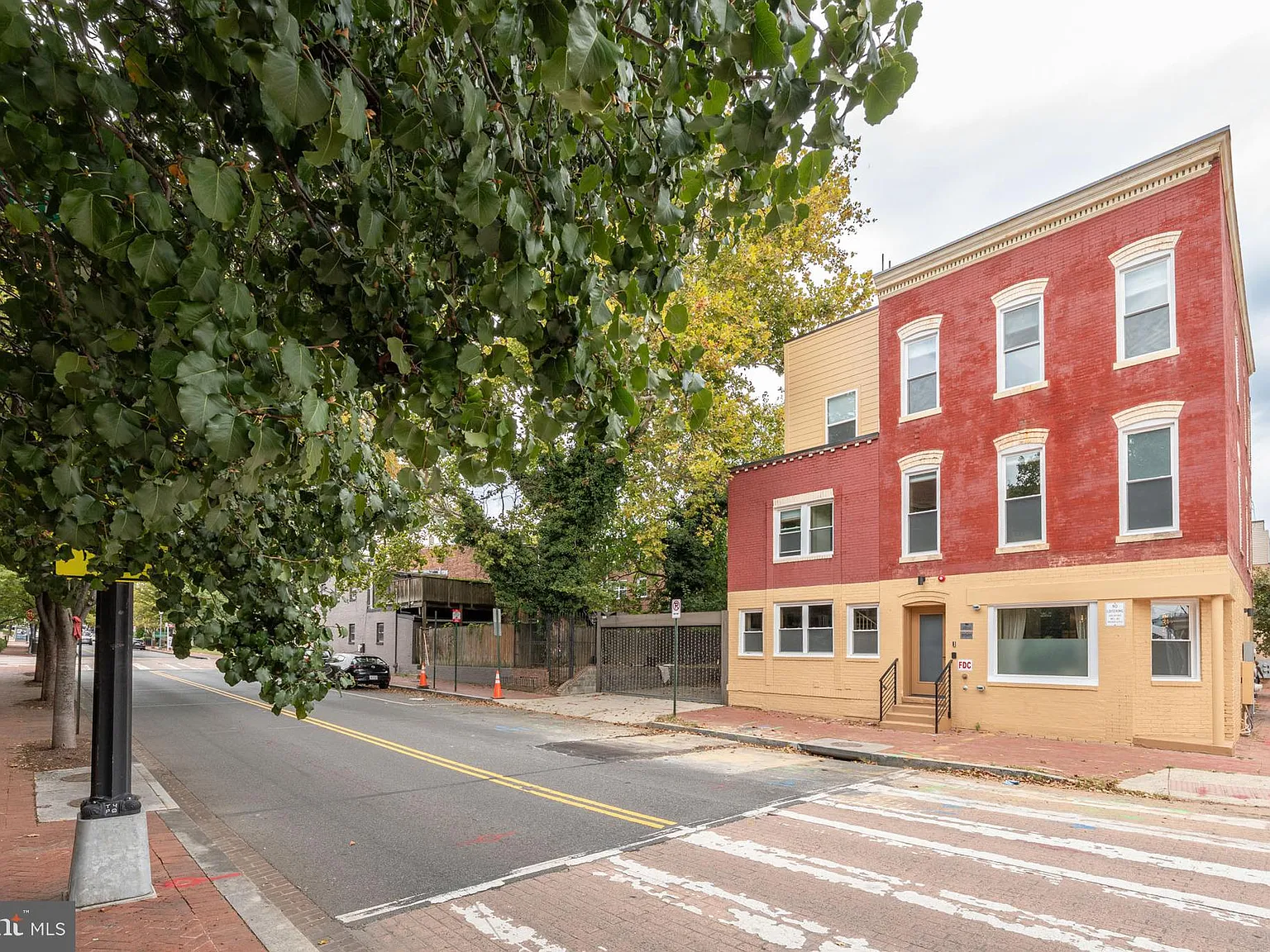 1 bed, $1,395 — Photo 2
