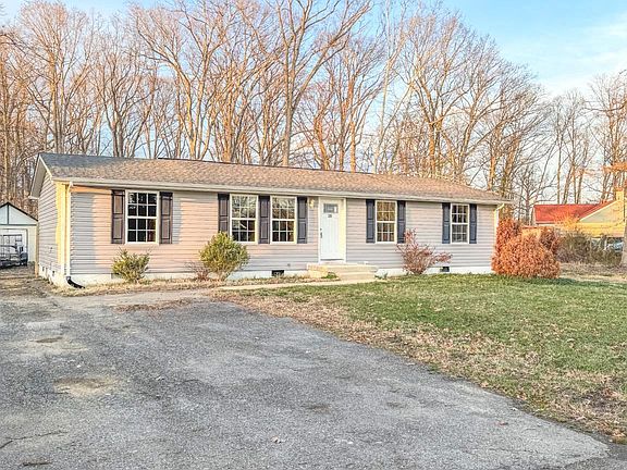 2nd image of 205 Biddle Rd
