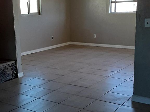 2nd image of 791 Arbor Way