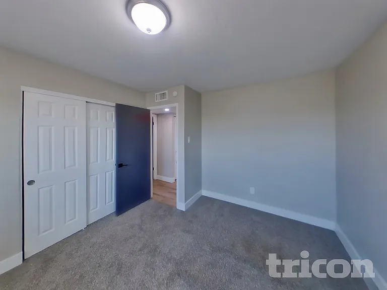 4820 W Hayward Ave — Photo 12