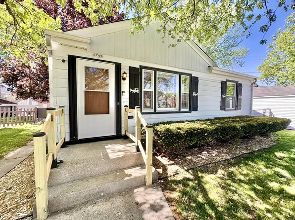 6709 W Chambers STREET, Milwaukee, WI 53210