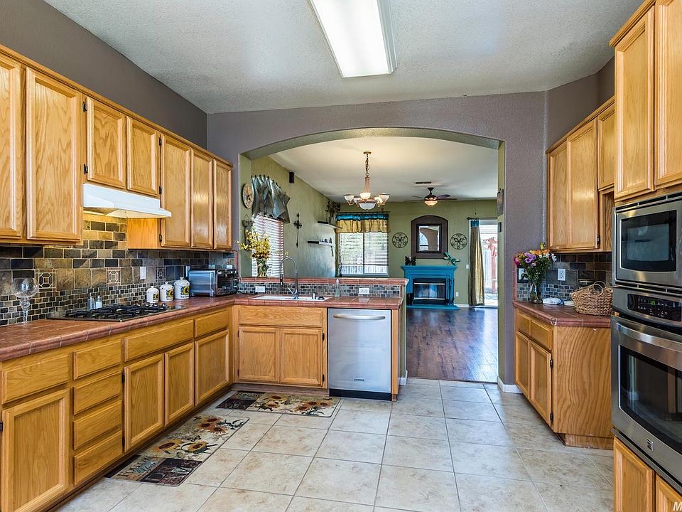 2nd image of 1977 San Carlos Cir