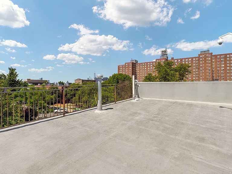 15 Wolcott St #1 — Photo 12