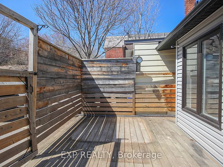 114 Sweetland Ave — Photo 26