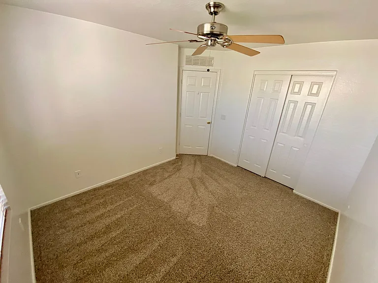 12537 W Redfield Rd — Photo 33