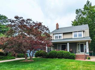 15500 Clifton Blvd, Lakewood, OH 44107