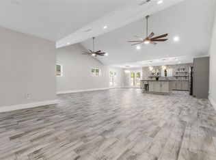 15151 Robin Trl, Conroe, TX 77302