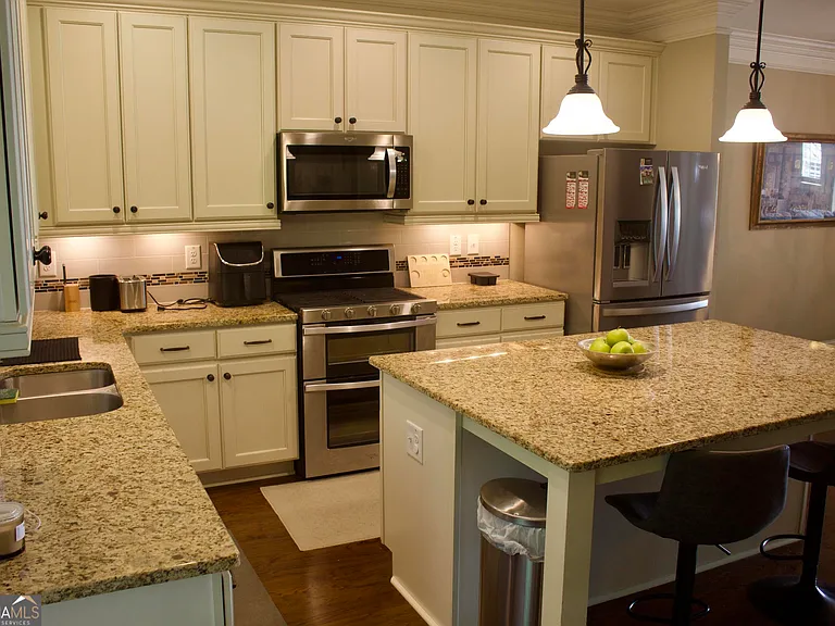 2559 Willow Field Xing SE — Photo 14