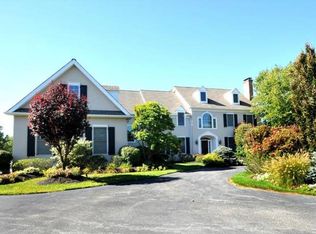 102 Hampton Ln, Blue Bell, PA 19422