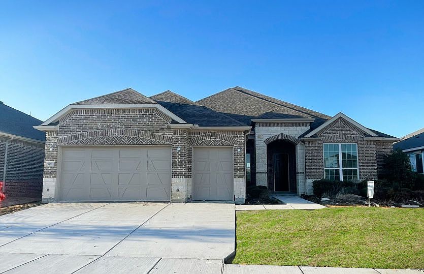 The Napa Valley, a one-story home with 2-car garage
