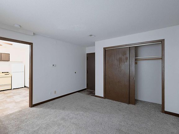 3rd image of 1114 G St #X1